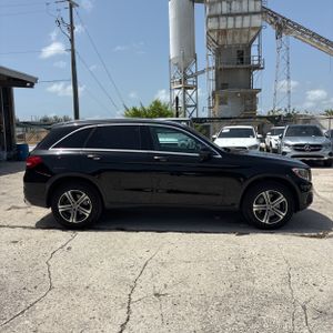 2018 Mercedes-BENZ GLC photo 10