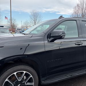 CHEVROLET SUBURBAN RST - 2