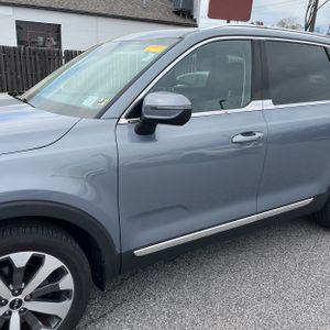 KIA TELLURIDE EX - 2