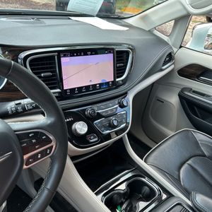 صورة 46 لـ 2022 Chrysler PACIFICA LIMITED