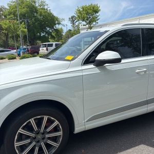 AUDI Q7 3.0T PREMIUM - 2