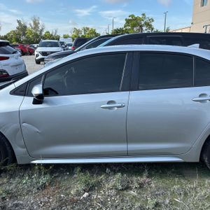 صورة 3 لـ 2021 Toyota COROLLA LE