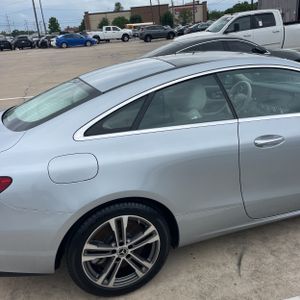 MERCEDES-BENZ E-CLASS - 9