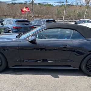 FORD MUSTANG ECOBOOST - 4