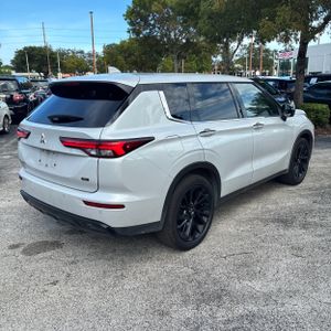 2024 Mitsubishi OUTLANDER SE BLACK EDITION 照片 8
