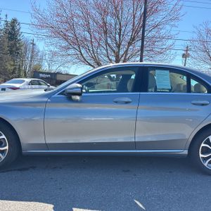 MERCEDES-BENZ C-CLASS - 4