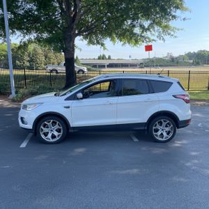 FORD ESCAPE TITANIUM - 3