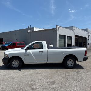 2017 RAM 1500 TRADESMAN photo 3