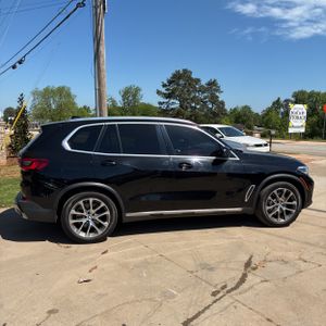 BMW X5 SDRIVE40I - 10