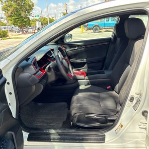 2017 Honda CIVIC EX — миниатюра 31
