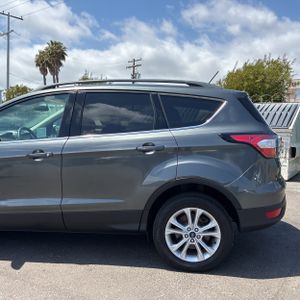 FORD ESCAPE SEL - 6