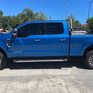 FORD F-350 SUPER DUTY LARIAT - 4