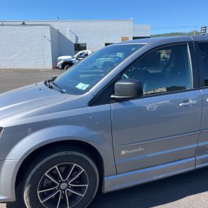 2015 Dodge GRAND CARAVAN SE 照片 2