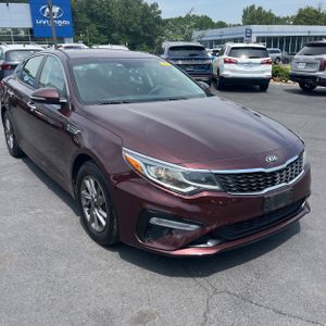 2020 KIA OPTIMA LX thumbnail 12