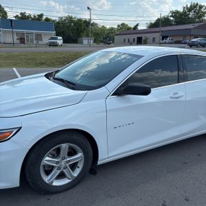 CHEVROLET MALIBU - 2