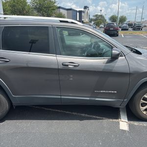 2019 JEEP CHEROKEE LATITUDE PLUS — миниатюра 11