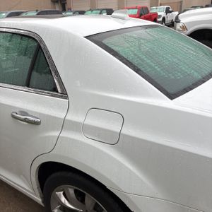 CHRYSLER 300 LIMITED - 6