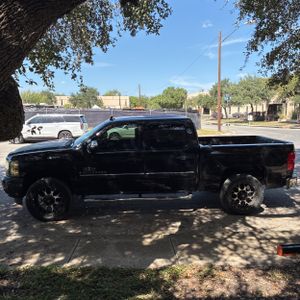 2009 Chevrolet SILVERADO 1500 LT — фото 3