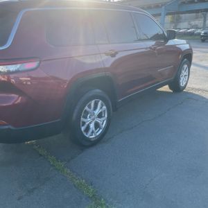 JEEP GRAND CHEROKEE L LIMITED - 9