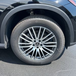 صورة مصغرة 20 لـ 2024 Mercedes-BENZ GLC