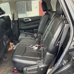 2016 Nissan PATHFINDER PLATINUM — фото 34