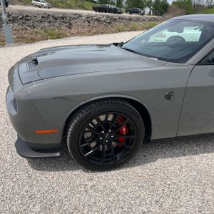 DODGE CHALLENGER SRT HELLCAT JAILBREAK - 2