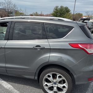 FORD ESCAPE TITANIUM - 6