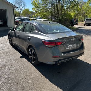 NISSAN SENTRA SR - 5