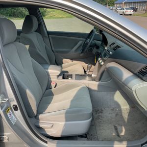2009 Toyota CAMRY LE 缩略图 32