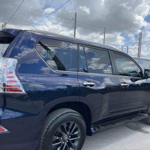 صورة 9 لـ 2023 Lexus GX 460 BASE