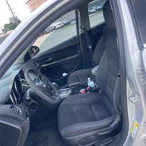 2015 Chevrolet CRUZE 1LT AUTO thumbnail 31