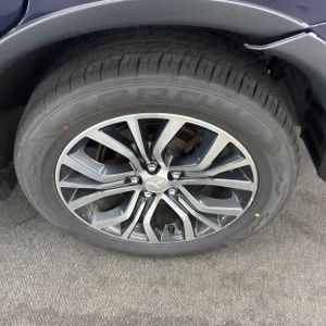 2018 Mitsubishi OUTLANDER SE — миниатюра 18