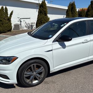 VOLKSWAGEN JETTA R-LINE - 2