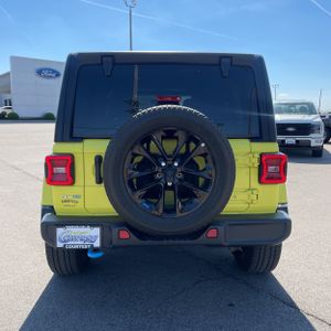 JEEP WRANGLER 4XE UNLIMITED SAHARA 4X4 - 7