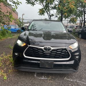 2022 Toyota HIGHLANDER LE 缩略图 14