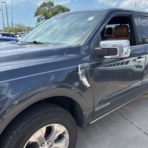 FORD F-150 PLATINUM - 2