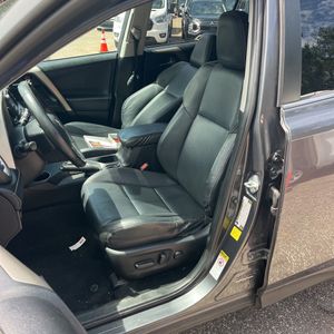 2015 Toyota RAV4 LIMITED — миниатюра 32