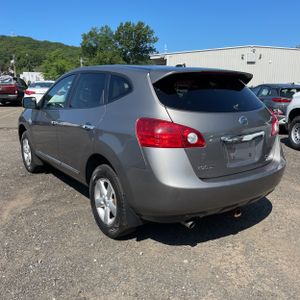 2013 Nissan ROGUE S 照片 5