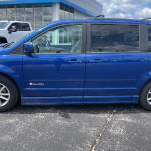 2013 Dodge GRAND CARAVAN SXT — фото 4
