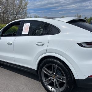 PORSCHE CAYENNE COUPE - 6