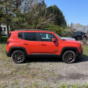 JEEP RENEGADE LATITUDE 75TH ANNIVERSARY - 8