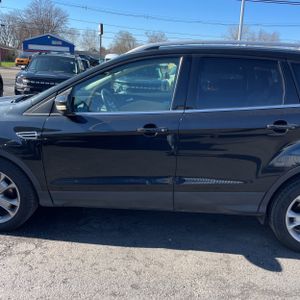 FORD ESCAPE TITANIUM - 4