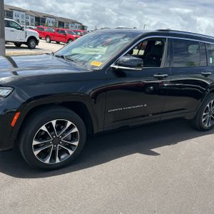 JEEP GRAND CHEROKEE L OVERLAND - 2