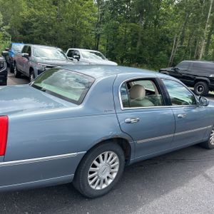 2004 Lincoln TOWN CAR SIGNATURE — фото 9
