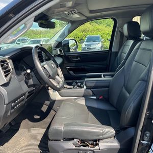 2022 Toyota TUNDRA LIMITED thumbnail 32