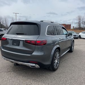 Mercedes-Benz GLS 450 4MATIC - 8