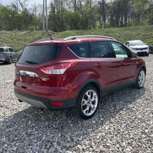 FORD ESCAPE TITANIUM - 8