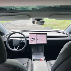 2025 Tesla MODEL 3 LONG RANGE 缩略图 35
