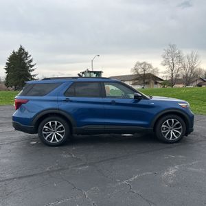 FORD EXPLORER ST-LINE - 10