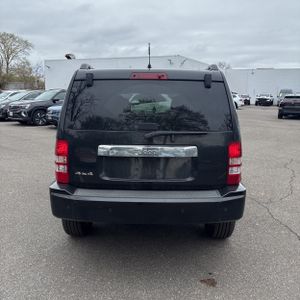 JEEP LIBERTY SPORT - 7